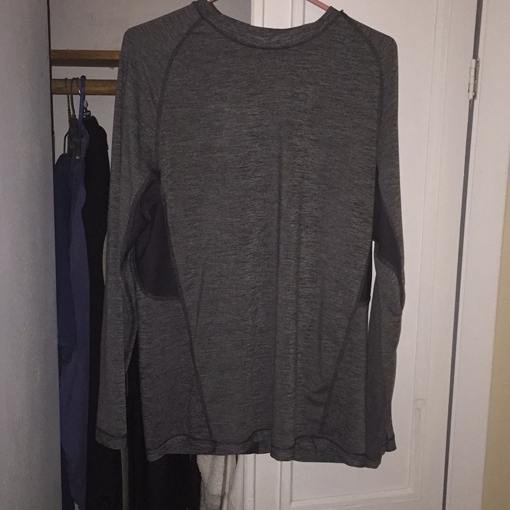 Athletic long sleeve • athletic material sports